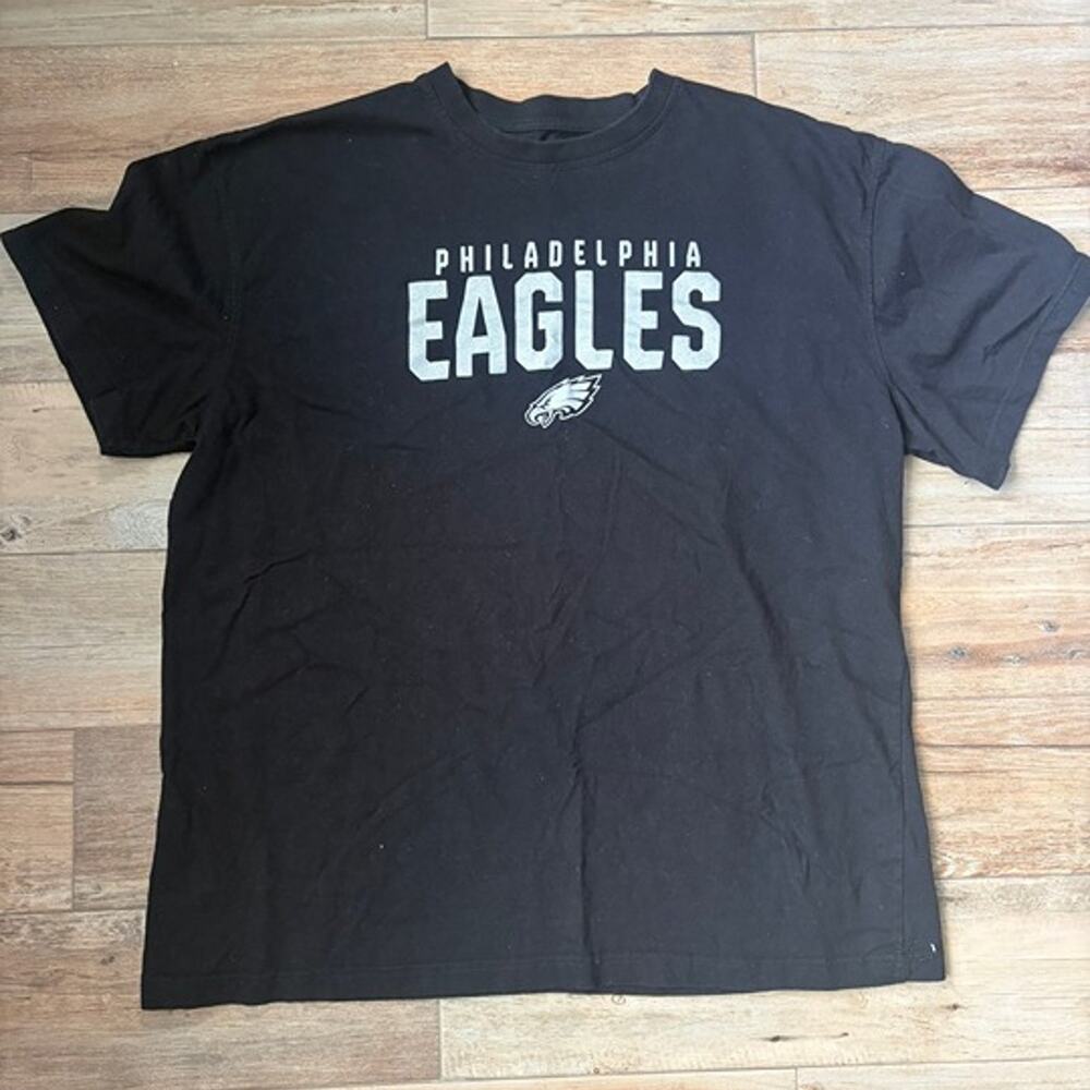 Philadelphia Eagles Fanatics Men’s 2XL Black T-Shirt